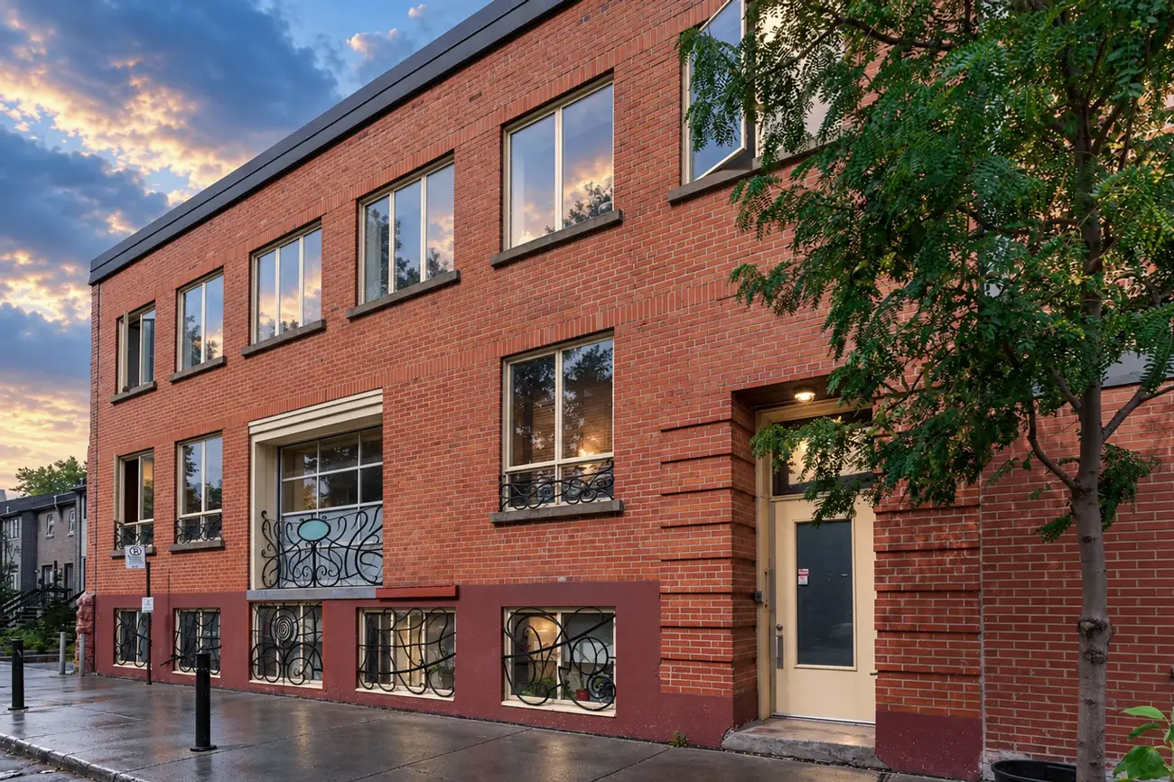 2025 av de la Salle